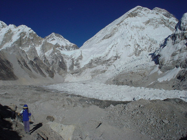 DSC01457baseglacier.JPG