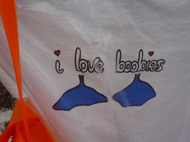 DSC01821iloveboobies.JPG