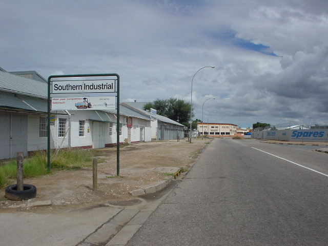 DSC00833southindustrial.JPG