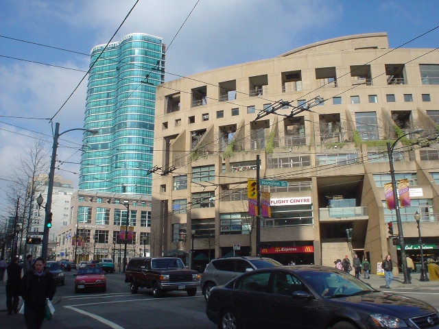 DSC03321moderncity.JPG